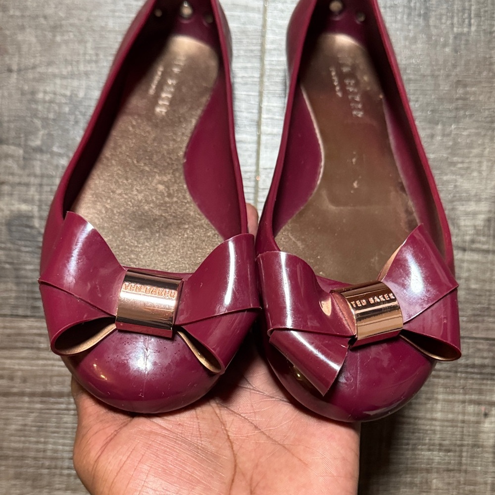 Ted Baker London Burgundy Bow Flats - Picture 6 of 11